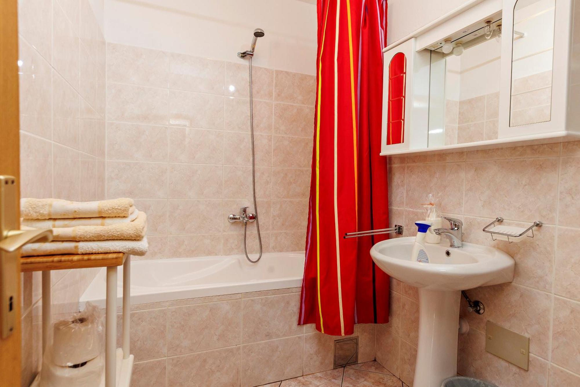 Apartments Baricevic Bol Exterior foto