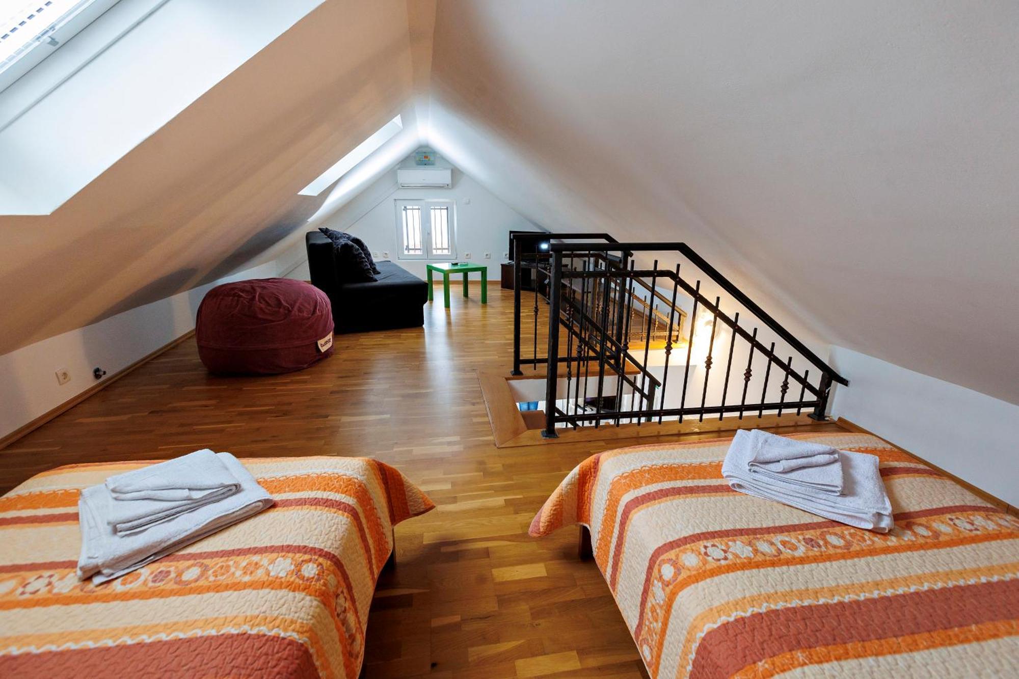 Apartments Baricevic Bol Exterior foto