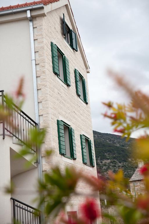 Apartments Baricevic Bol Exterior foto